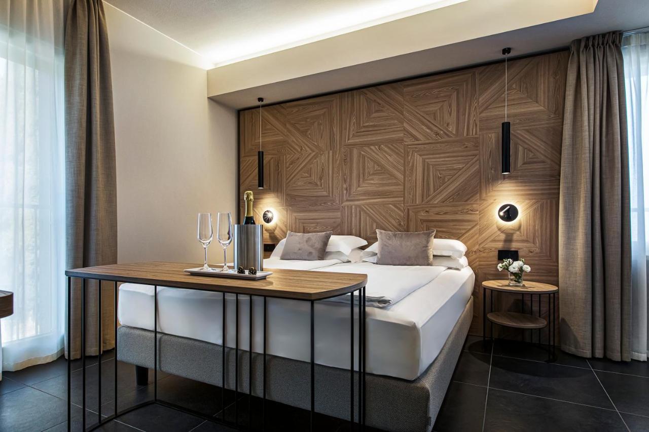 Reflection Boutique Hotels Тосколано-Мадерно Экстерьер фото